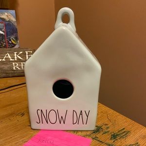 Rae Dunn Snow Day Birdhouse